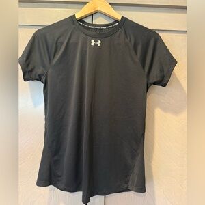 Under Armour Black Short Sleeve Tee
